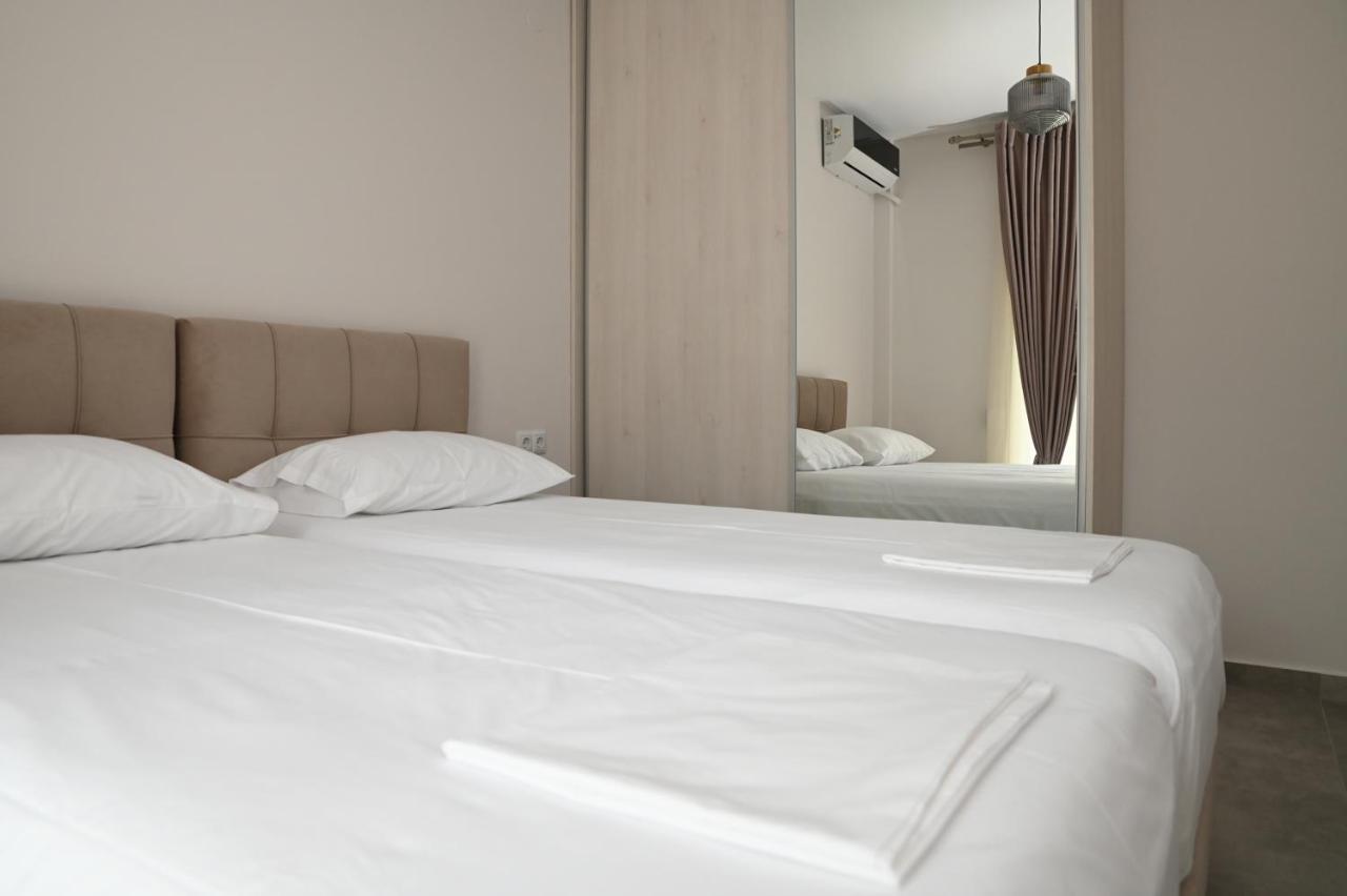 Faidra Apartments Néa Péramos Kültér fotó