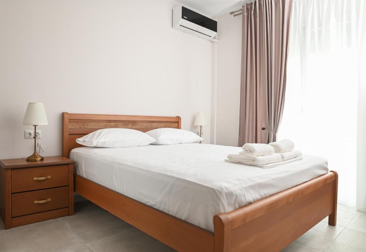 Faidra Apartments Néa Péramos Kültér fotó