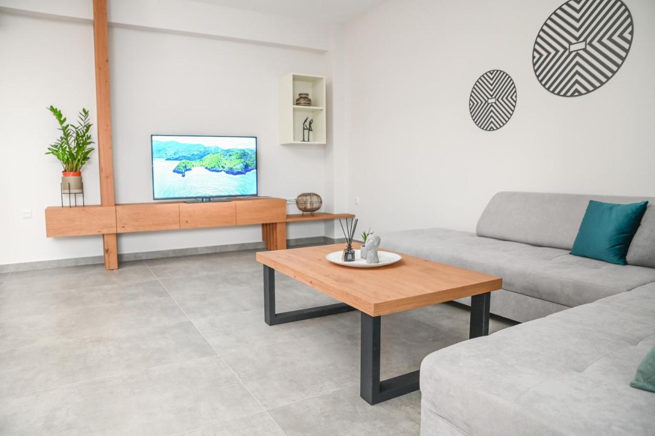 Faidra Apartments Néa Péramos Kültér fotó