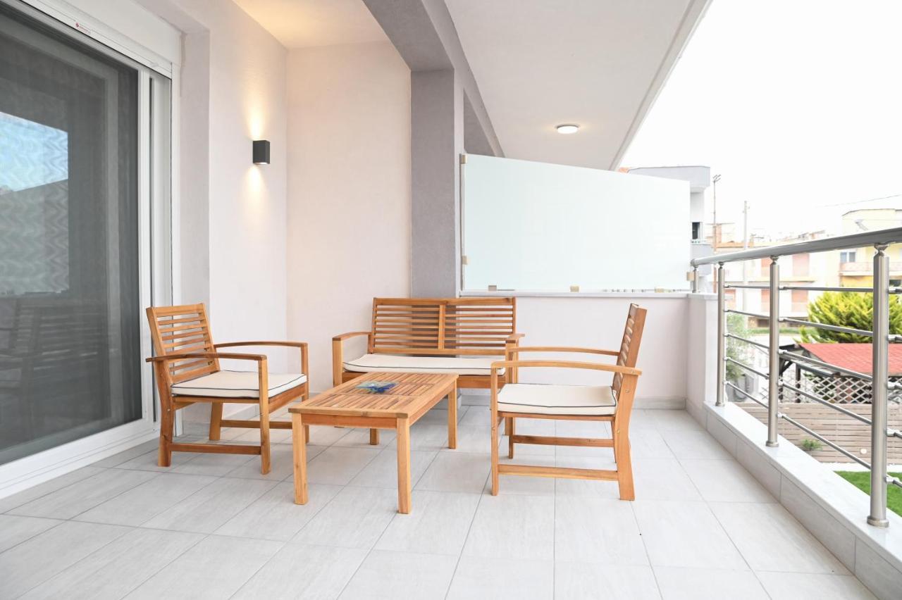 Faidra Apartments Néa Péramos Kültér fotó